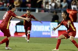 Bóng đá SEA Games hôm nay: Nữ Việt Nam đấu Thái Lan (19h00)
