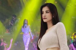 Netizen nói gì về sân khấu live đầu tiên mới đây của Đôi mi em đang u sầu từ Đông Nhi?