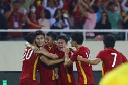 Cựu tuyển thủ Lê Quốc Vượng: 'Cảm ơn ông Park, cảm ơn những chàng trai tuổi đôi mươi'