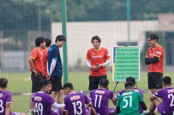 HLV Gong Oh-kyun công bố danh sách 25 cầu thủ tham dự Vòng chung kết U23 châu Á 2022