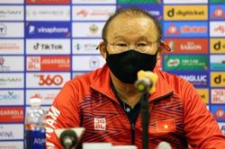 HLV Park Hang-seo: 'Truyền thông đừng gây áp lực cho ông Gong Oh-kyun'