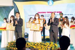 Phát triển Đảng trong sinh viên: Hạt giống đỏ kế cận