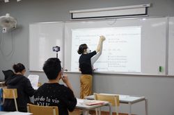 Tăng học phí, phải giảm phụ phí