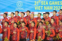 HLV Park Hang Seo tiết lộ lý do khóc ở chung kết SEA Games 31