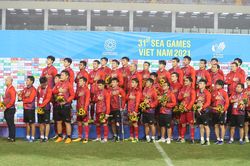 Vì sao ông Park thành công?