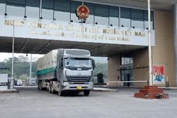 Giao thương qua cửa khẩu biên giới phía Bắc dần trở lại bình thường