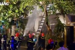 Nhanh chóng khống chế vụ cháy nhà dân