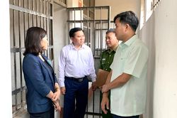 Ban Pháp chế HĐND tỉnh làm việc tại Công an huyện Thanh Sơn