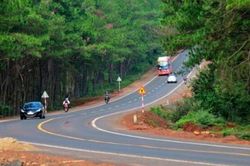 Dự án đường Hồ Chí Minh chậm tiến độ 2 năm, 171 km chưa bố trí vốn triển khai