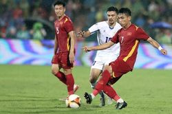 Bóng đá Việt Nam hôm nay: U23 Việt Nam tập buổi đầu tại UAE