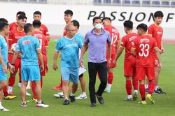 Thầy Park tính toán gì khi chọn tiền đạo Anh Đức làm phó tướng?