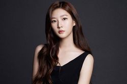 Kim Sae Ron - thần đồng lao đao vì đâm bốt điện