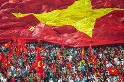 Lá cờ Việt Nam tại SEA Games 31: Xúc động, tự hào và ấn tượng