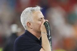 Vô địch Cúp C3, Jose Mourinho lập kỷ lục vô tiền khoáng hậu