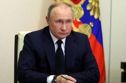 Tổng thống Putin khẳng định Nga sẽ không rời khỏi đấu trường kinh tế toàn cầu