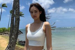 Học cách phối đồ lôi cuốn của Jennie - BlackPink