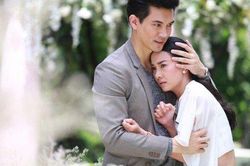 Con vừa sinh chồng bỏ theo người khác, 3 năm về anh đưa một thứ tôi bật khóc ôm chầm