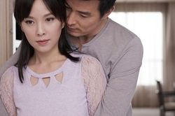 Vợ ôm bụng bầu về nhà ngoại nhất quyết đòi li hôn, sự thật đằng sau khiến tôi chết lặng
