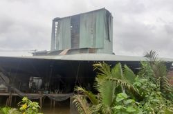 Nổ lò sấy lúa, một người chết
