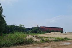 Bắc Từ Liêm, Hà Nội: Lỗ hổng trong quản lý, sử dụng đất tại đê sông Hồng