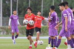 Trung vệ Việt Anh: 'U23 Việt Nam cố vượt qua vòng bảng'