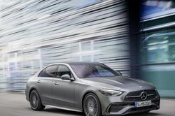 Triệu hồi gần 2.000 chiếc Mercedes-Benz C-Class do lỗi liên quan đến cảm biến