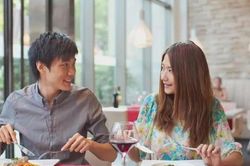 Mang 'sĩ diện' đi… họp lớp