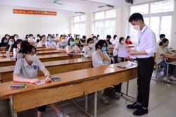 Hà Nội: Trường chuyên đầu tiên tổ chức thi vào lớp 10