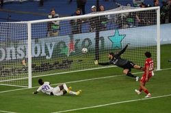 3 sai lầm của Liverpool trước Real Madrid