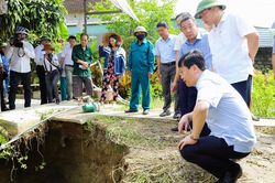 Dừng khai thác khoáng sản để làm rõ nguyên nhân 'hố tử thần'