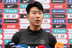 Son Heung-min: 'Neymar hay nhất thế giới'