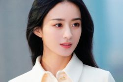 Triệu Lệ Dĩnh từng có hành động này khi người thân đến nhờ vả