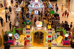 LEGO kỷ niệm 90 năm thành lập