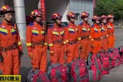 Nỗ lực tìm kiếm, cứu hộ nạn nhân trong trận động đất tại Tứ Xuyên, Trung Quốc
