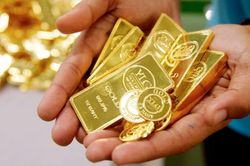 Giá vàng thế giới 1/6: Giảm tháng thứ 2 liên tiếp