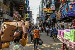 Sri Lanka buộc phải tăng thuế khi lạm phát tăng kỷ lục lên 39,1%