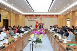 Họp Ban đại diện Hội đồng quản trị Ngân hàng Chính sách Xã hội tỉnh