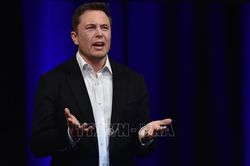 Tỷ phú Elon Musk: Nhân viên quay lại văn phòng làm việc không thì nghỉ