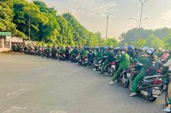 Sinh viên học quân sự với ý thức tuyệt vời như thế này đây!