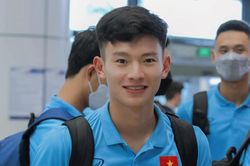 Phan Tuấn Tài và dàn hậu vệ điển trai của U23 Việt Nam