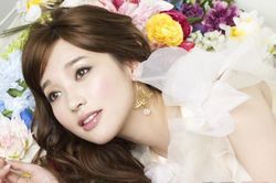 Nghệ sĩ Trung Quốc đầu tiên công khai mắc Covid-19