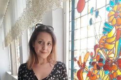 Cô gái có tim, gan nằm ở vị trí ngược đời