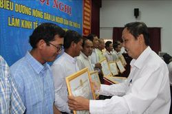 Nhân rộng điển hình nông dân là người dân tộc thiểu số làm kinh tế giỏi
