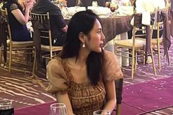 Cận cảnh nhan sắc của Thủy Tiên qua cam thường: Diện mạo xinh đẹp nhưng thân hình đáng báo động