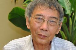 Thanh Thảo - Thơ ngoài thơ