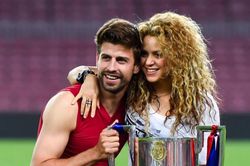 Shakira và Pique chính thức chia tay sau 11 năm gắn bó