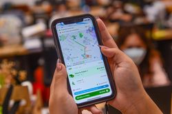 Đỏ mắt tìm taxi, xe công nghệ