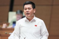 Giá xăng dầu tăng cao, gỡ khó cho ngư dân thế nào?