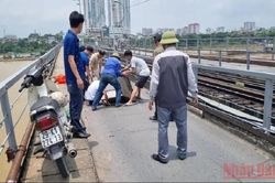 Lắp 3 camera theo dõi vi phạm trên cầu Long Biên
