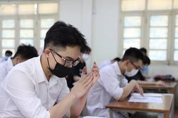 Hà Nội vẫn giữ ổn định phương thức tuyển sinh vào lớp 10 chương trình song bằng